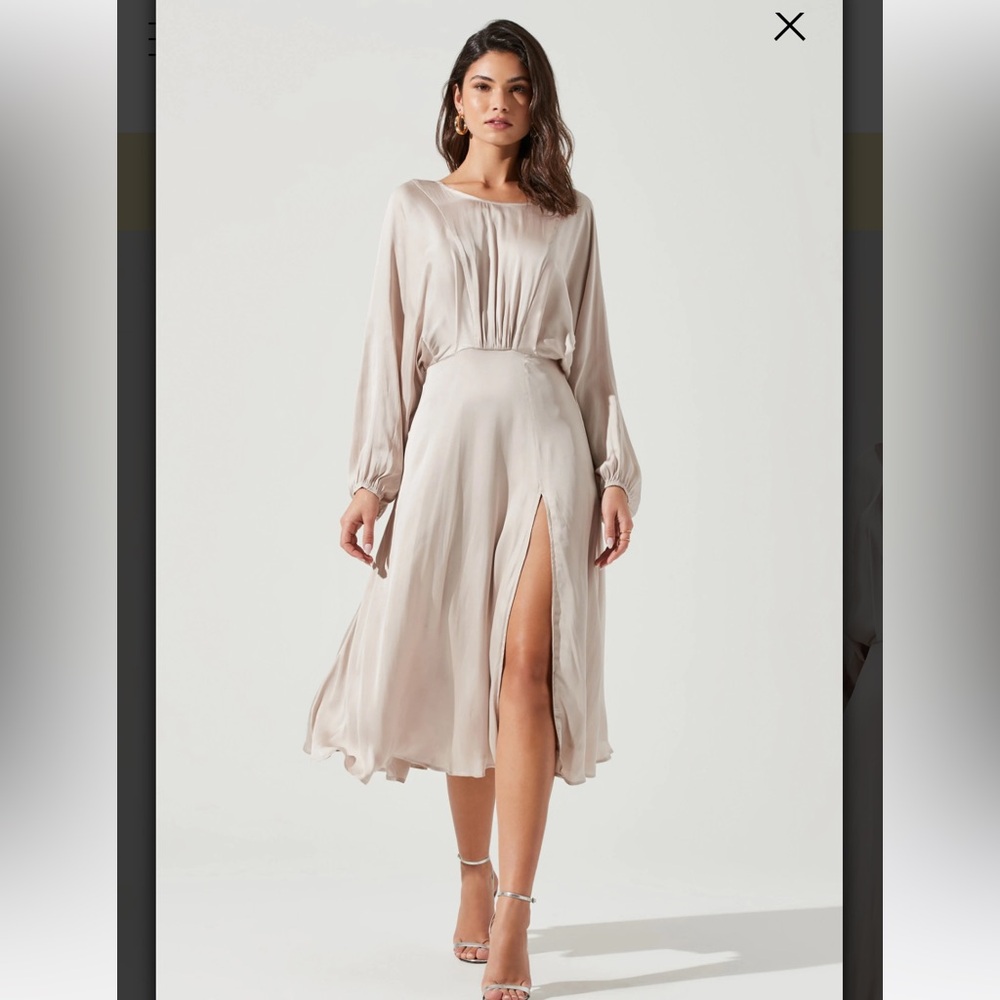 ASTR the label MARIN DOLMAN SLEEVE MIDI DRESS
